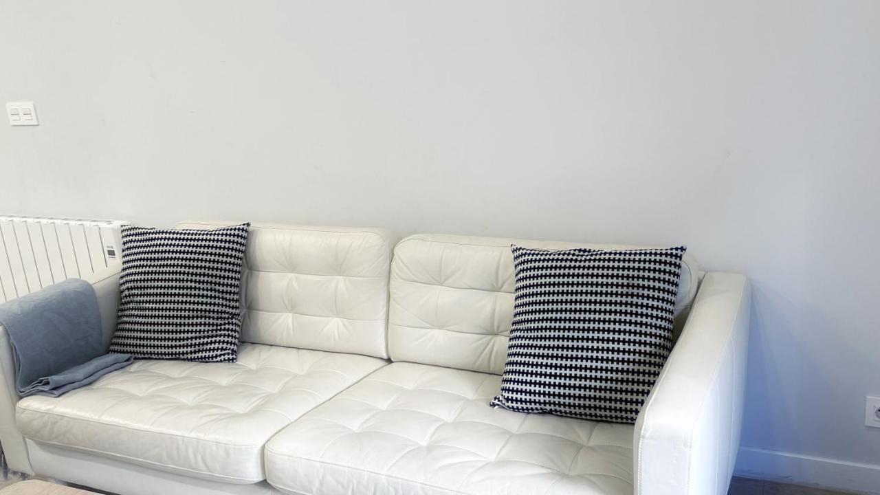 Apartament Caminando Al Guggenheim Bilbao Zewnętrze zdjęcie