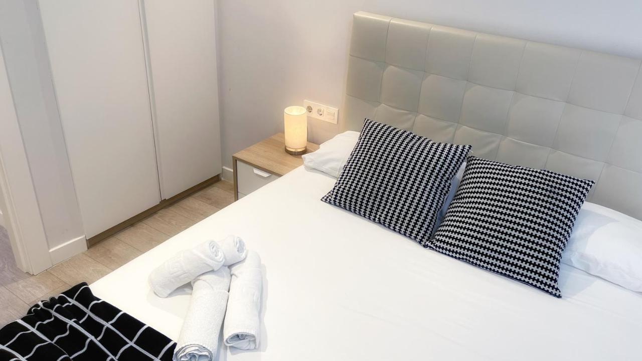 Apartament Caminando Al Guggenheim Bilbao Zewnętrze zdjęcie