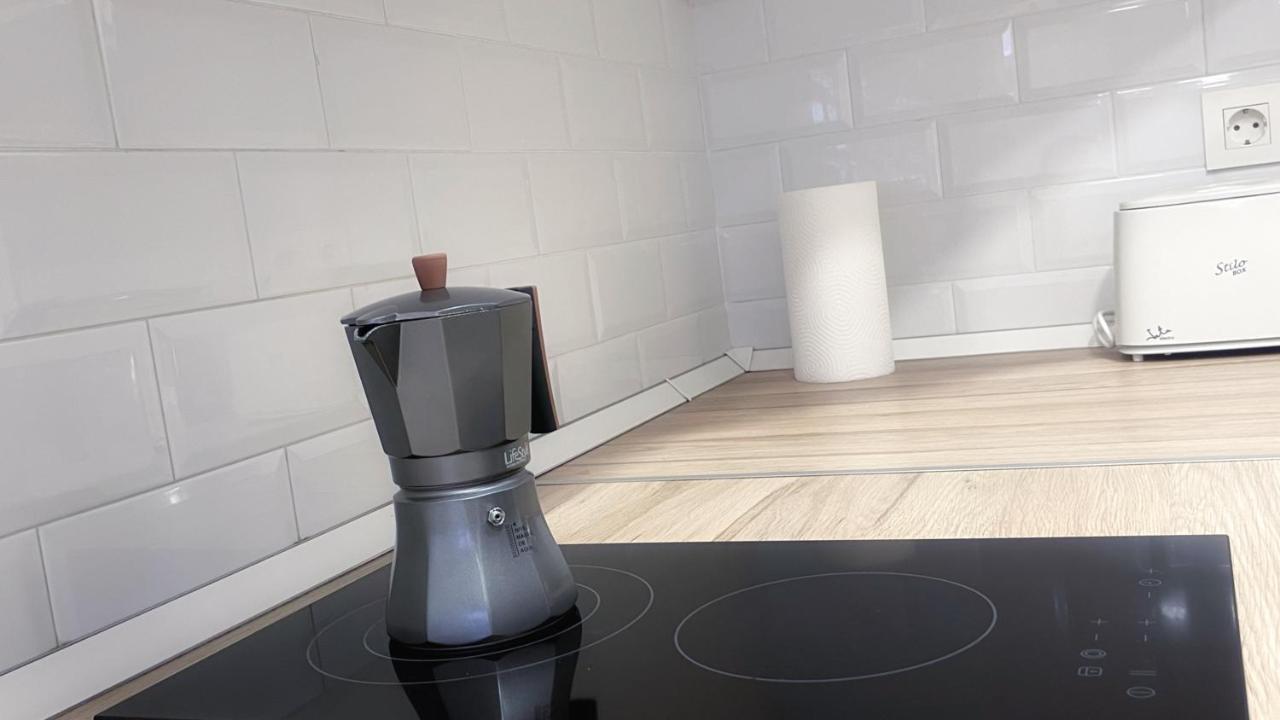 Apartament Caminando Al Guggenheim Bilbao Zewnętrze zdjęcie